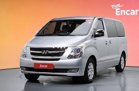 Hyundai Starex 12-Seater Wagon CVX Luxury — пробег 83 646 км — фото 1 из 5