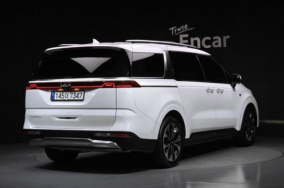 Kia Carnival Diesel 9-Seater Signature — пробег 59 844 км — фото 2 из 5