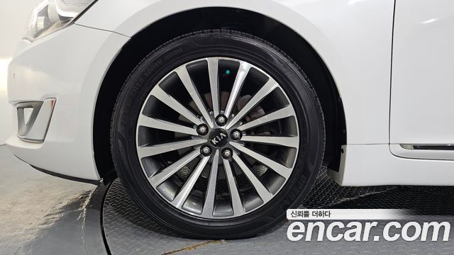 Kia K7 из Кореи Encar