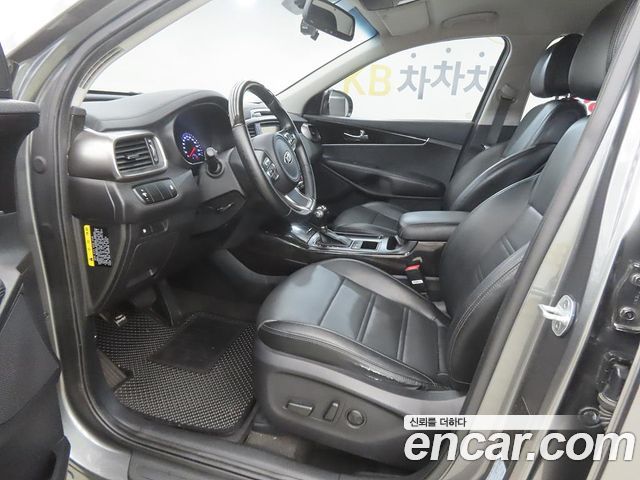 Kia Sorento Diesel 2.0 2WD Prestige — пробег 110 852 км — фото 5 из 5