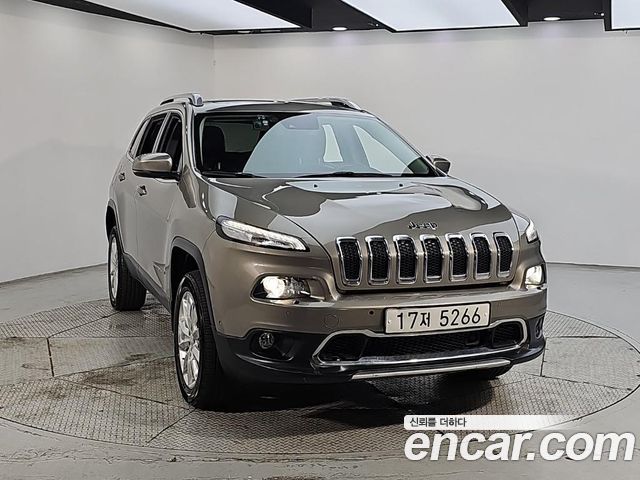 Jeep Cherokee 2.2 Diesel Limited 4WD — пробег 194 603 км — фото 3 из 5