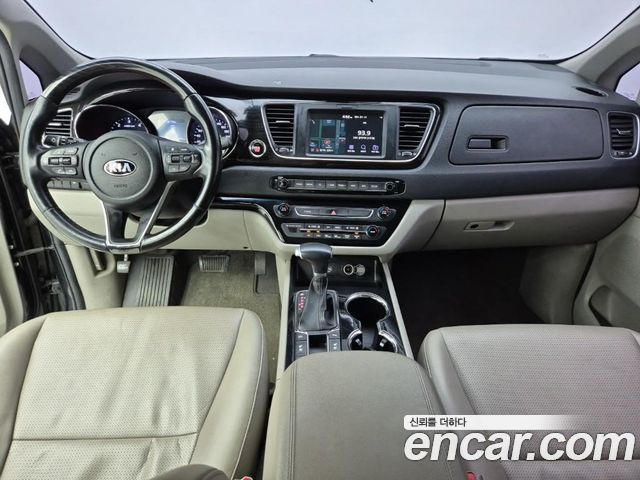 Kia Carnival 9-Seater Prstige — пробег 173 855 км — фото 5 из 5