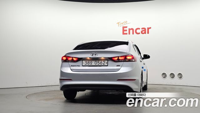 Hyundai AVANTE из Кореи Encar