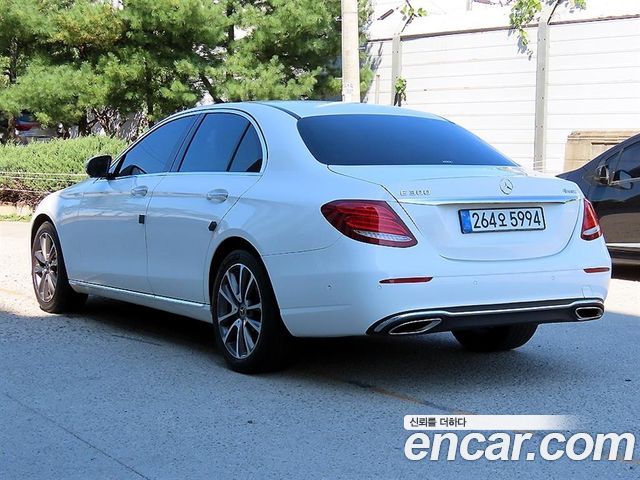 Mercedes-Benz E-Class E300 4MATIC Avnatgarde — пробег 162 293 км — фото 3 из 5