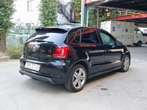 Volkswagen Polo 1.6 TDI R-Line 5th — пробег 77 164 км — фото 4 из 5