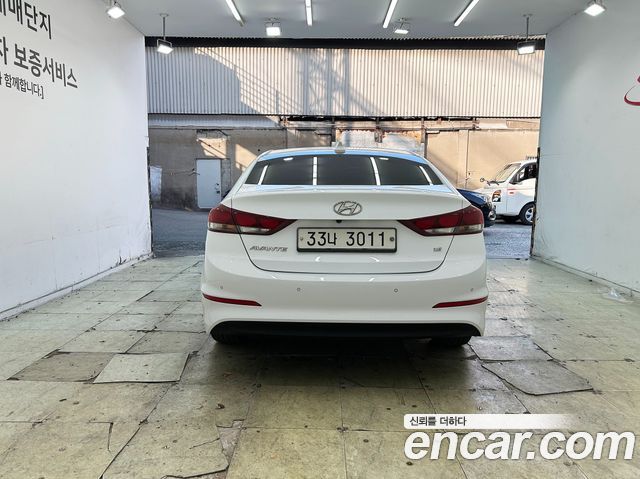Hyundai AVANTE из Кореи Encar