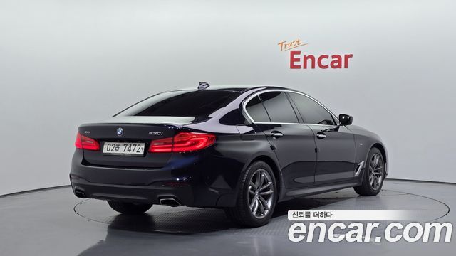 BMW 5-Series 530i xDrive M Sport Package Plus — пробег 115 227 км — фото 2 из 5