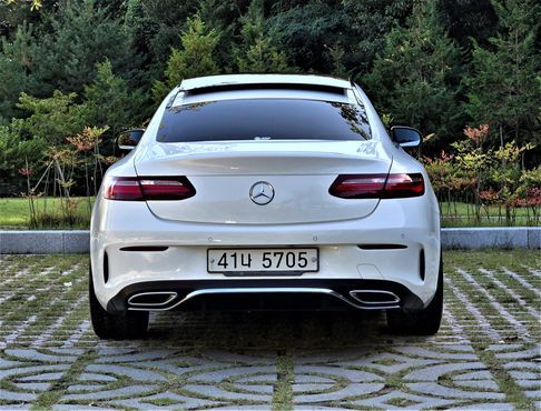 Mercedes-Benz E-Class E220d Coupe — пробег 144 736 км — фото 5 из 5