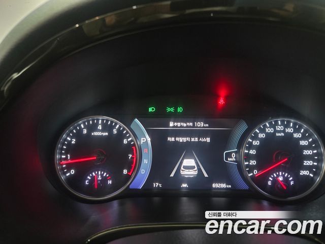 Kia Seltos из Кореи Encar