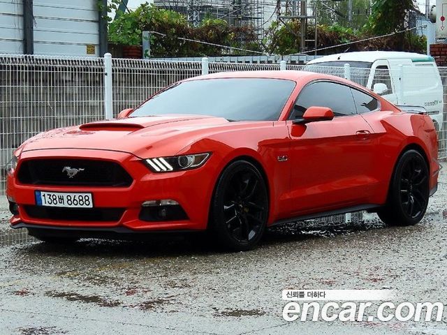 Ford Mustang GT Coupe — пробег 113 741 км — фото 2 из 5
