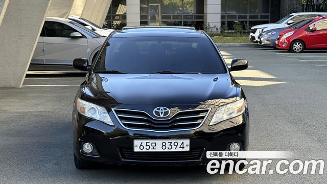 Toyota Camry XLE — пробег 306 585 км — фото 3 из 5