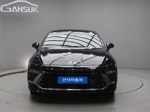 Hyundai Sonata 1.6 Turbo Premium — пробег 18 000 км — фото 1 из 5