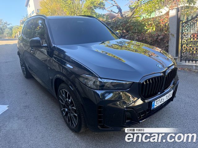 BMW X5 xDrive 50e M Sport — пробег 44 300 км — фото 1 из 5