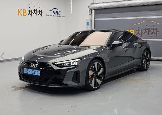 Audi e-tron GT GT quattro Premium — пробег 22 128 км — фото 1 из 5