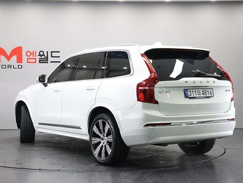 Volvo XC90 B6 Ultimate Bright — пробег 38 560 км — фото 4 из 5
