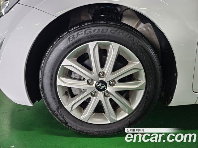 Hyundai AVANTE из Кореи Encar