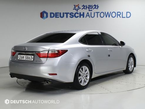 Lexus ES Supreme XV60 — пробег 184 206 км — фото 2 из 5