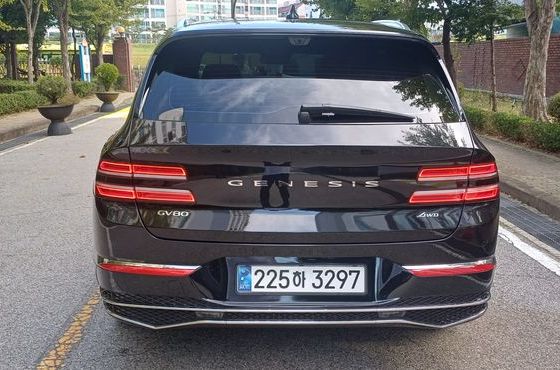 Genesis GV80 2.5T Gasoline AWD Black — пробег 14 900 км — фото 4 из 5