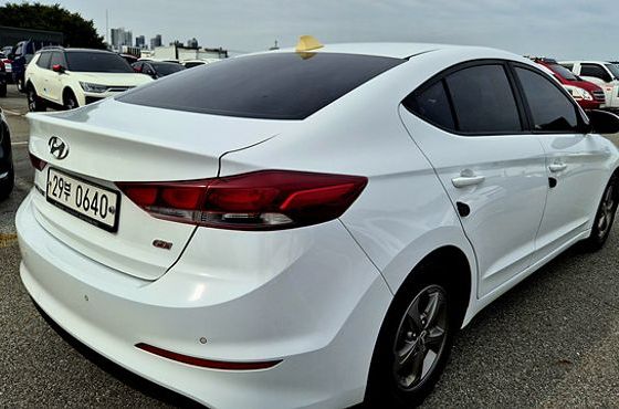 Hyundai AVANTE 1.6 GDI Style — пробег 148 305 км — фото 2 из 5