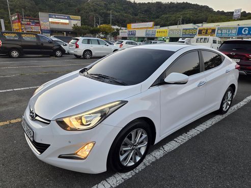 Hyundai AVANTE 1.6 GDi Modern Standard — пробег 79 000 км — фото 4 из 5
