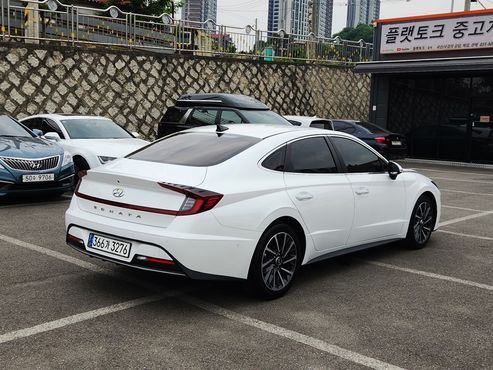 Hyundai Sonata 2.0 Premium Family — пробег 85 954 км — фото 2 из 5