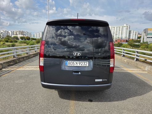 Hyundai Staria Cargo 3-Seater Smart — пробег 44 150 км — фото 4 из 5
