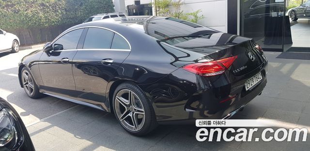 Mercedes-Benz CLS-Class CLS300d AMG Line — пробег 63 000 км — фото 2 из 5