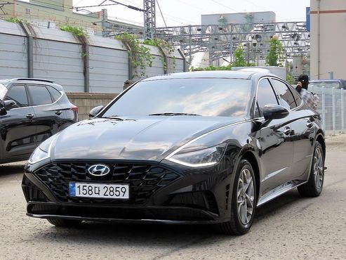 Hyundai Sonata 2.0 Premium Plus — пробег 21 118 км — фото 2 из 5