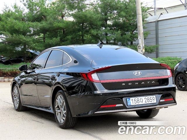 Hyundai Sonata 2.0 Premium Plus — пробег 21 118 км — фото 3 из 5