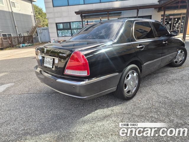 Hyundai Equus из Кореи Encar