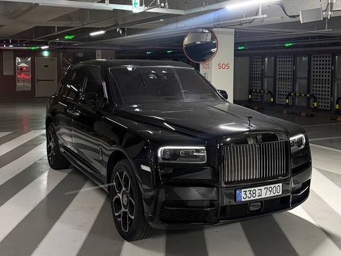 Rolls-Royce Cullinan 6.7 V12 Black Badge — пробег 70 500 км — фото 3 из 5