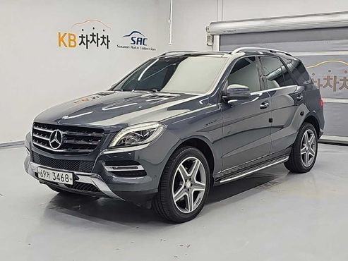Mercedes-Benz M-class ML350 BlueTEC 4MATIC — пробег 135 320 км — фото 1 из 5