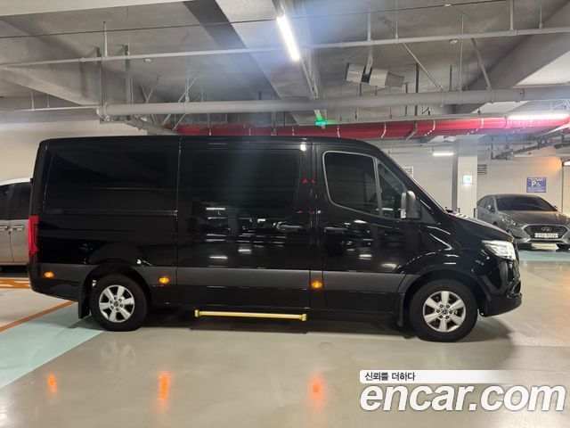 Mercedes-Benz Sprinter 3.0 Diesel W907 — пробег 58 000 км — фото 3 из 5