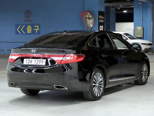 Hyundai Grandeur HG300 Exclusive — пробег 94 574 км — фото 3 из 5