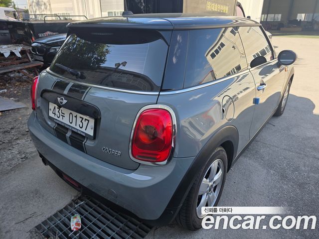 Mini Cooper Standard Third Generation — пробег 127 699 км — фото 3 из 5