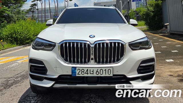 BMW X5 xDrive 30d xLine — пробег 61 612 км — фото 1 из 5
