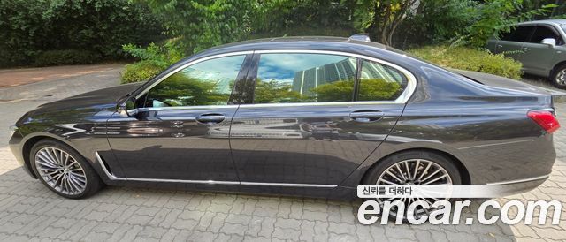 BMW 7-Series 740Li xDrive M Sport Package — пробег 59 071 км — фото 3 из 5