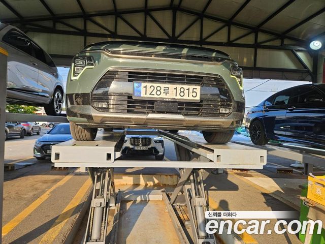 Kia Niro Signature — пробег 137 975 км — фото 1 из 2