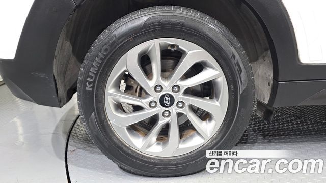 Hyundai Tucson Diesel 1.7 2WD Style — пробег 105 777 км — фото 5 из 5
