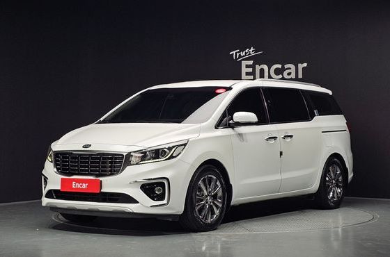Kia Carnival 9-Seater Prstige — пробег 117 654 км — фото 1 из 5