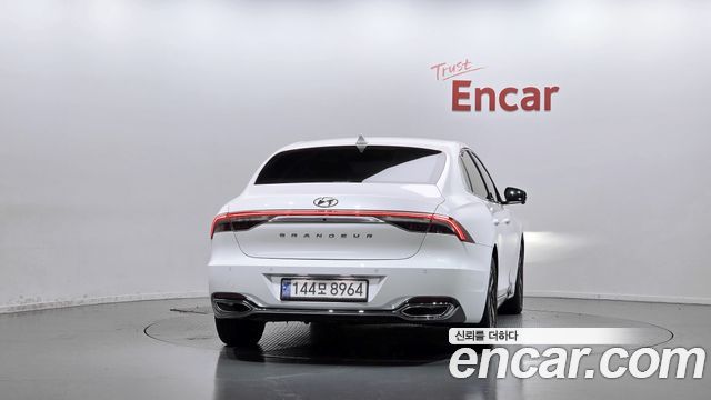 Hyundai Grandeur Exclusive — пробег 106 577 км — фото 4 из 5