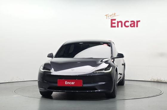 Tesla Model 3 스탠다드 RWD — пробег 15 038 км — фото 3 из 5