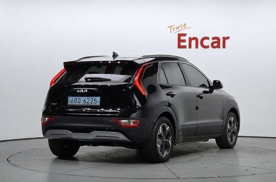 Kia Niro Air — пробег 39 975 км — фото 2 из 5