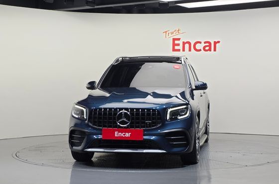 Mercedes-Benz GLB-Class AMG GLB35 4MATIC — пробег 35 686 км — фото 3 из 5