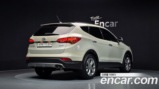 Hyundai Santafe Diesel(e-VGT) 2.2 2WD Exclusive — пробег 209 090 км — фото 2 из 5