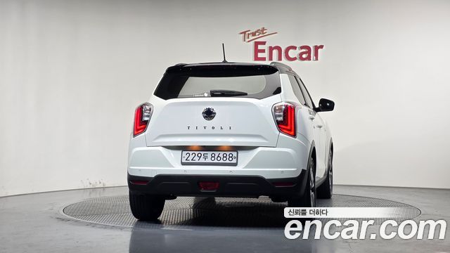 Ssangyong TIBOLI из Кореи Encar