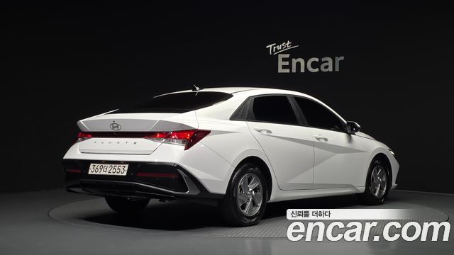 Hyundai AVANTE из Кореи Encar