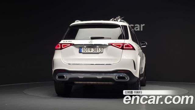 Mercedes-Benz GLE-Class GLE450 4MATIC — пробег 141 254 км — фото 4 из 5