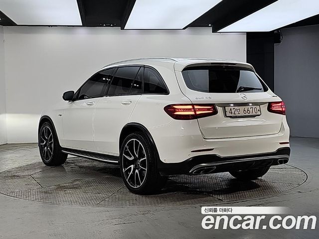 Mercedes-Benz GLC-Class AMG GLC43 4MATIC — пробег 94 583 км — фото 3 из 5