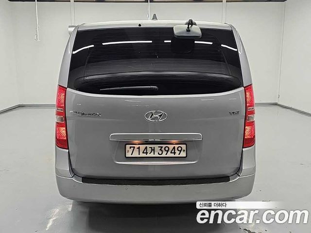 Hyundai Starex Wagon 12-Seater Smart — пробег 93 959 км — фото 3 из 5